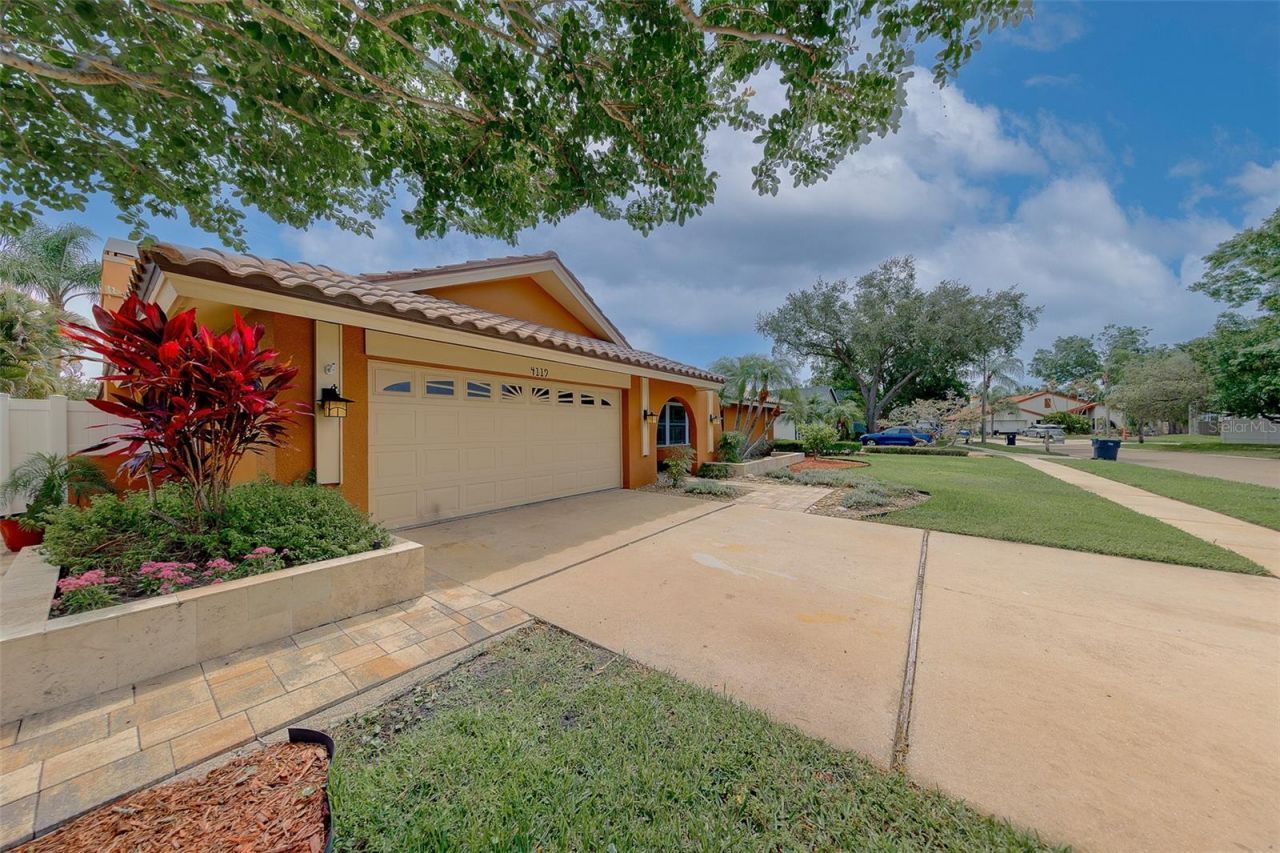 4119 Crosswater Drive , Tampa, FL 33615 Photo