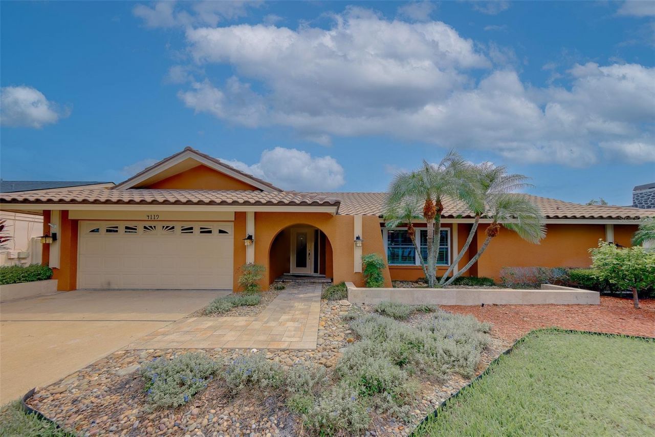4119 Crosswater Drive , Tampa, FL 33615 Photo
