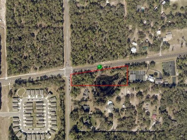 S BLUE LAKE AVENUE , DELAND, FL 32724