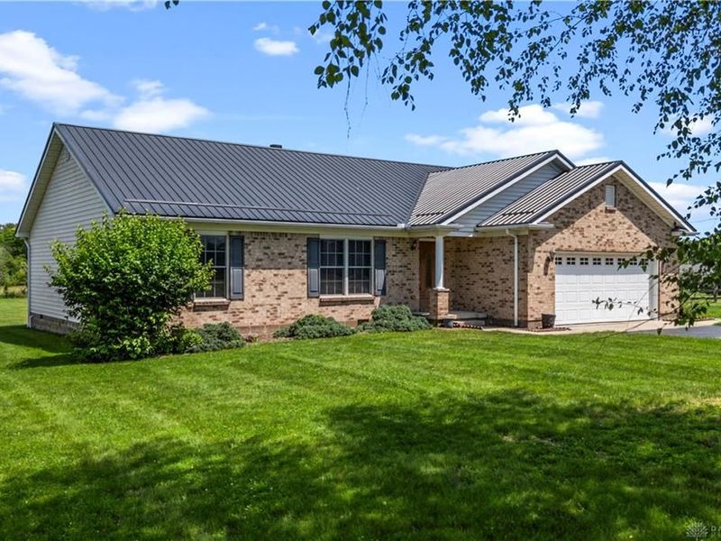 144 Fox Run Drive, Union Township, OH 45177 Photo 2