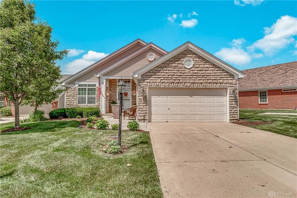 1478 Fairhill Court, Beavercreek Township, OH 45385 Main Photo