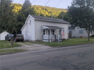 71 Cameron Street, Bath, NY 14810