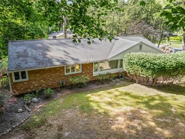2 Red Fox Run , Pittsford, NY 14534