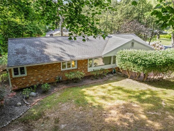 2 Red Fox Run , Pittsford, NY 14534