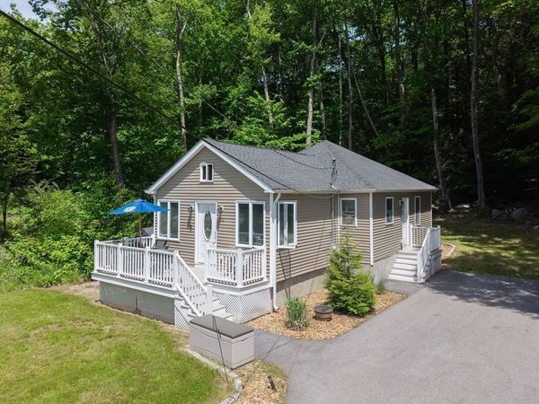 132 Nugget Dr, Charlton, MA 01507