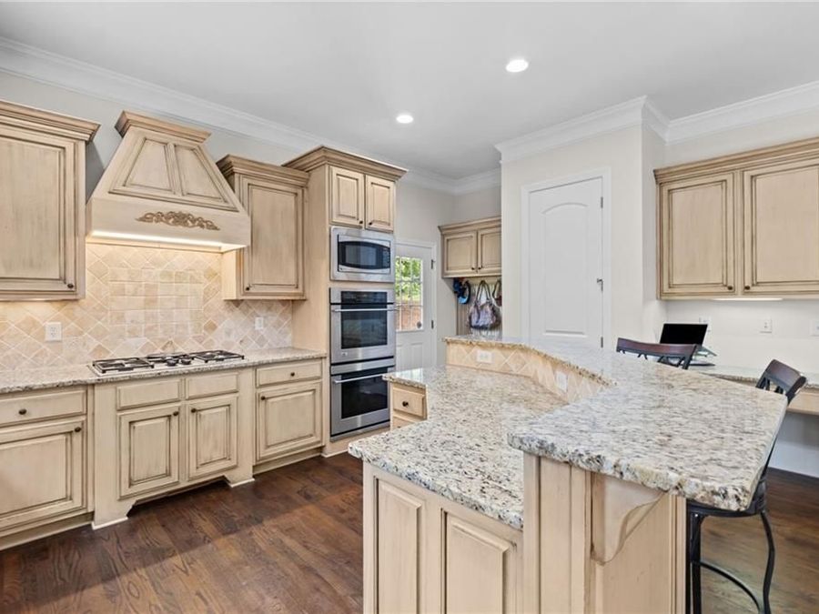 Property Image 5