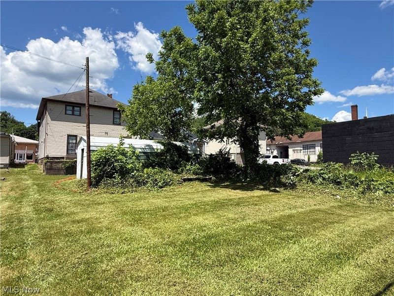 871 National Road, Bridgeport, OH 43912 Photo 4