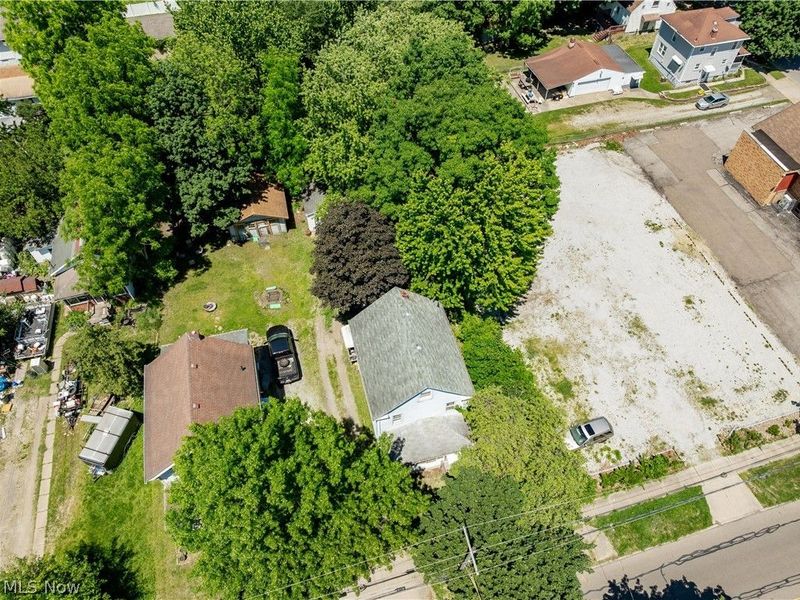 1223 W Wilbeth Road , Akron, OH 44314 Photo 10
