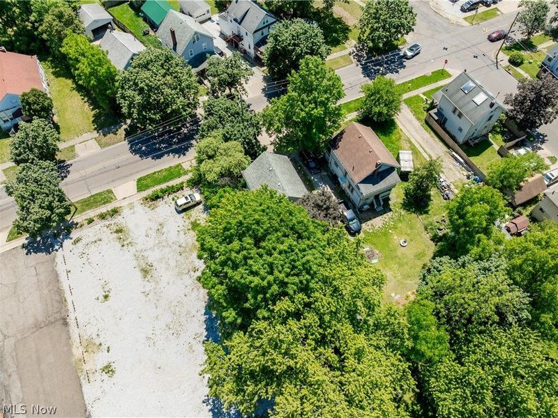 1223 W Wilbeth Road , Akron, OH 44314 Photo 13