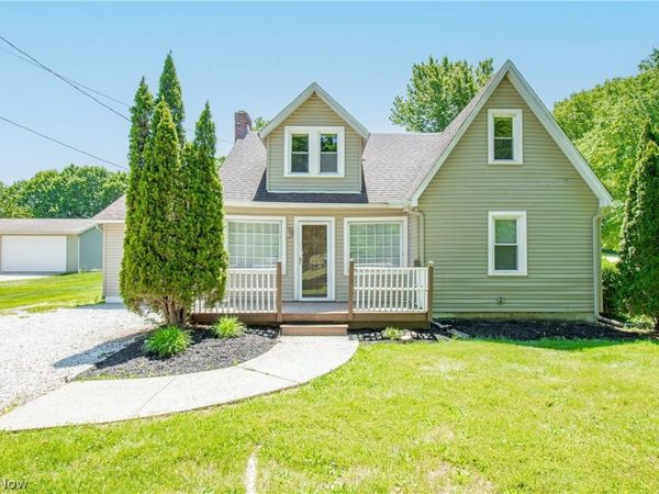 1042 Newton Street , Tallmadge, OH 44278