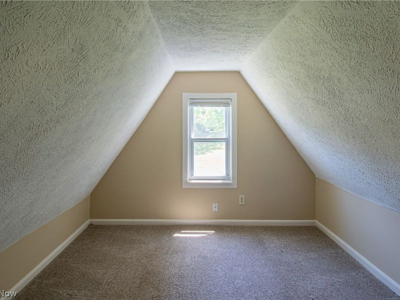 1042 Newton Street , Tallmadge, OH 44278 Photo 18