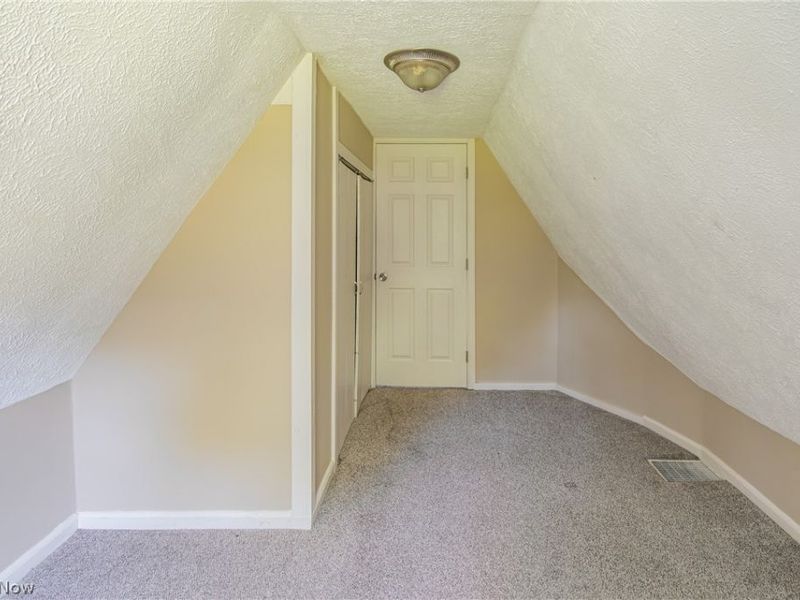 1042 Newton Street , Tallmadge, OH 44278 Photo 19