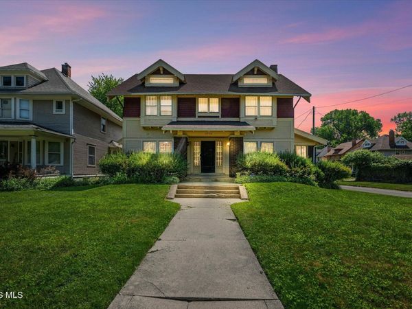 2702 Scottwood Avenue , Toledo, OH 43610