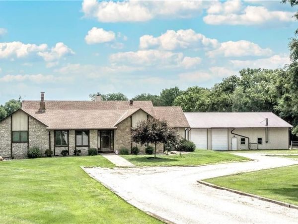 33421 Mcclellen Road, Drexel, MO 64742