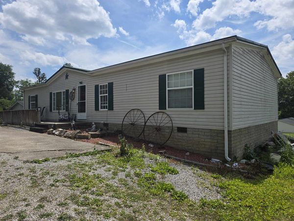 162 Pine Grove Drive, Huntington, WV 25510