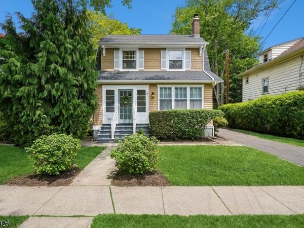 85 Carteret St, Glen Ridge, NJ 07028