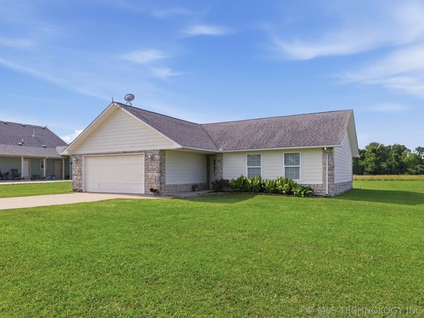 6403 W 4915, Pryor, OK 74361