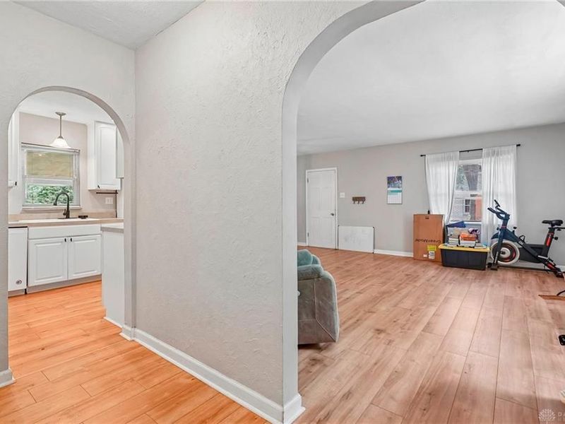 141 Napoleon Drive, Kettering, OH 45429 Photo 5