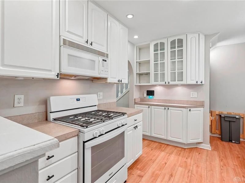 141 Napoleon Drive, Kettering, OH 45429 Photo 9