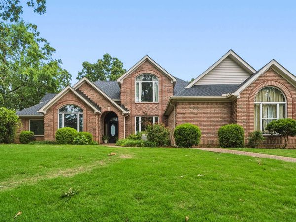 84 STONEGATE Terrace, Hot Springs, AR 71913