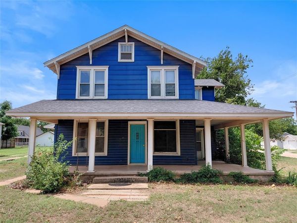 502 S 7th Street, Kingfisher, OK 73750