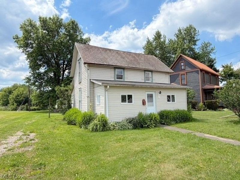 547 W State Street, Newcomerstown, OH 43832 Photo 1