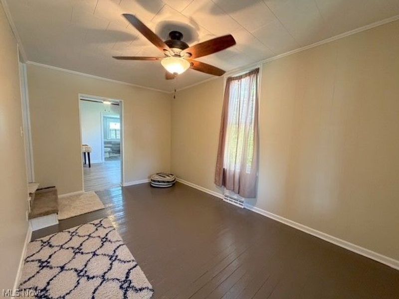 547 W State Street, Newcomerstown, OH 43832 Photo 9