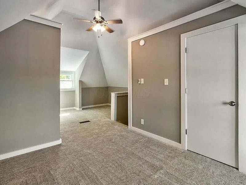 1348 Summit Street , Columbus, OH 43201 Photo 13