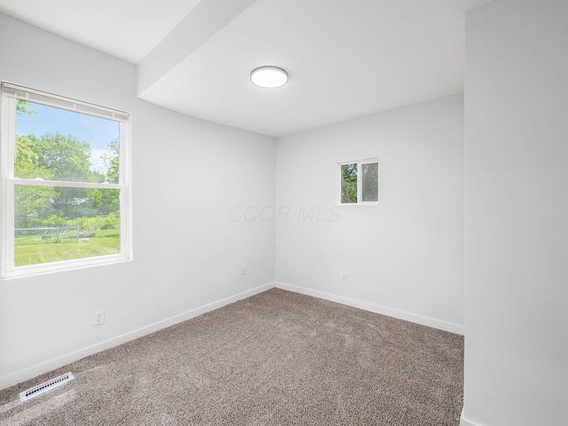705 W Chillicothe Avenue, Bellefontaine, OH 43311 Photo 13