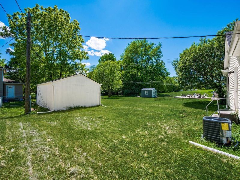 705 W Chillicothe Avenue, Bellefontaine, OH 43311 Photo 16