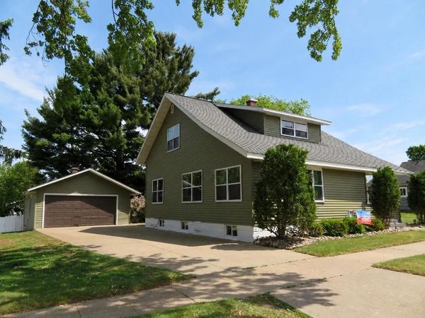 1208 E 9TH STREET, Merrill, WI 54452