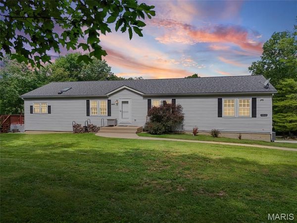 9865 Zion Lutheran Church Road , Hillsboro, MO 63050