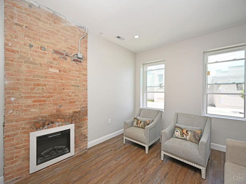 925 State Avenue, Cincinnati, OH 45204 Photo 5