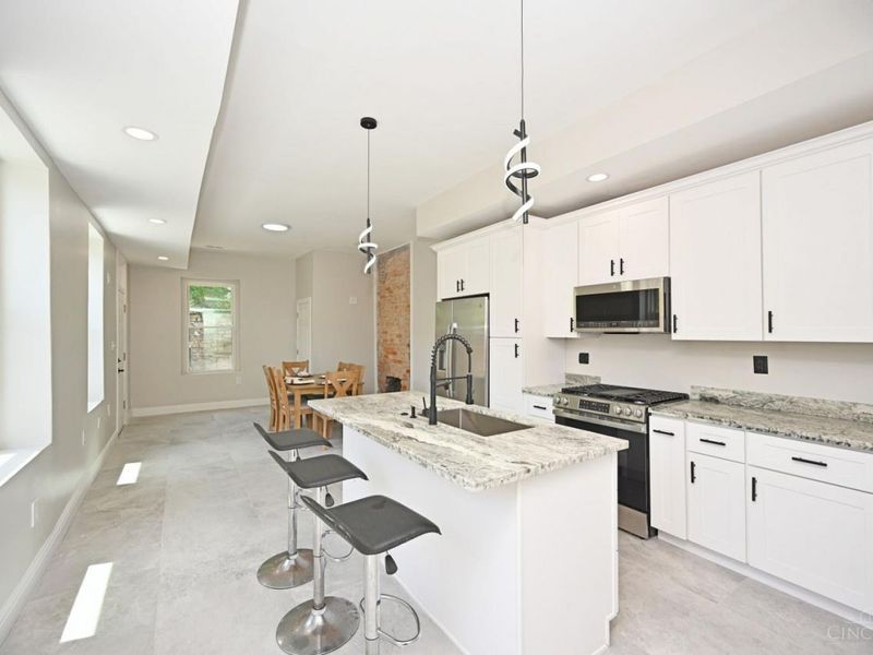 925 State Avenue, Cincinnati, OH 45204 Photo 7