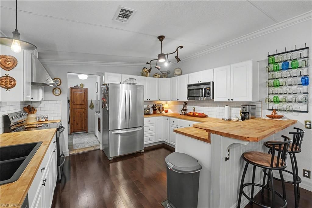3700 Fort Adams Ave, Labelle, FL 33935 Photo