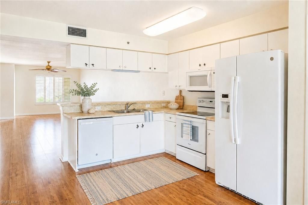 4965 Sandra Bay Dr, Unit 102, Naples, FL 34109 Photo