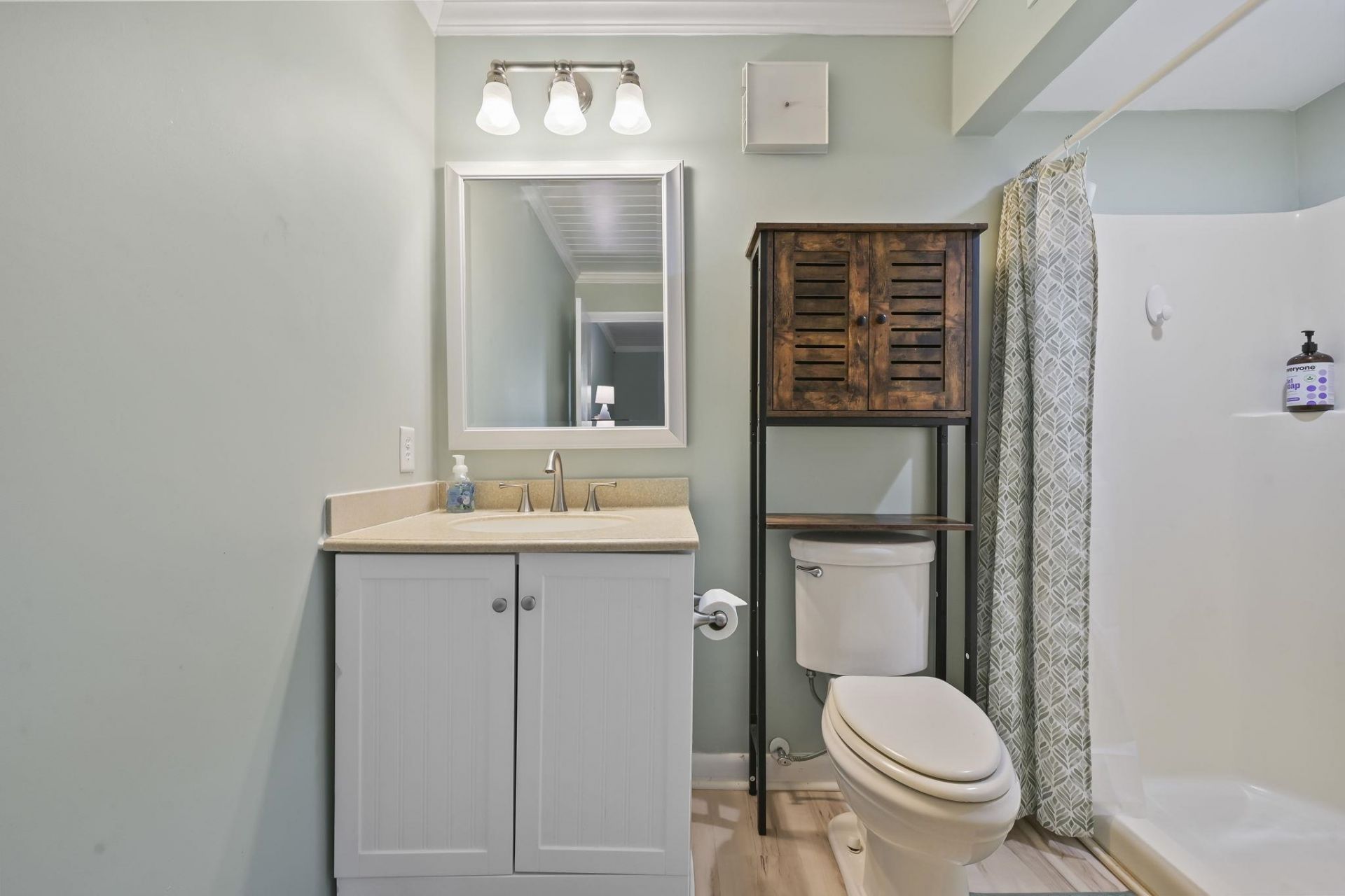 250 Maison Dr. Photo 14