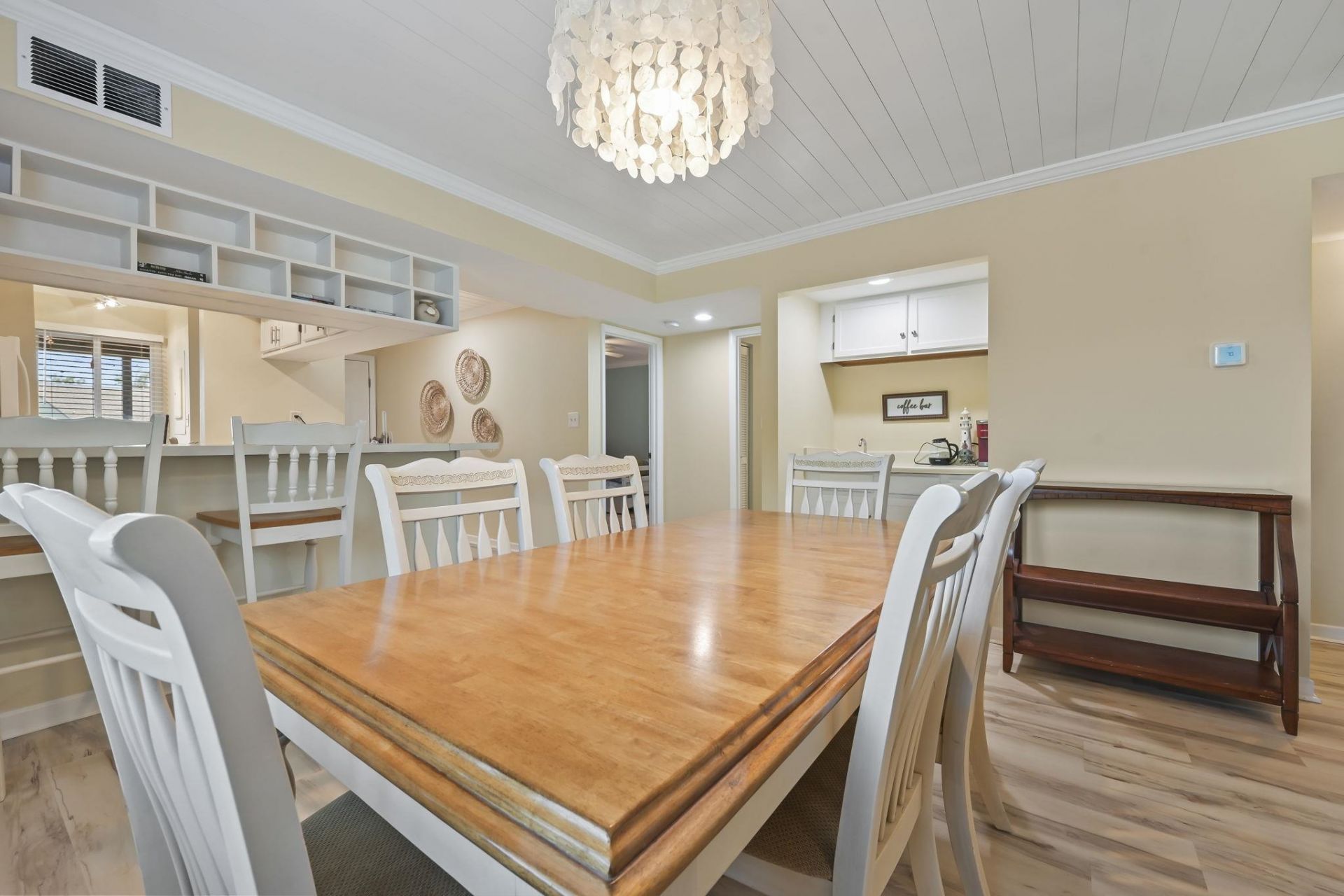250 Maison Dr. Photo 19