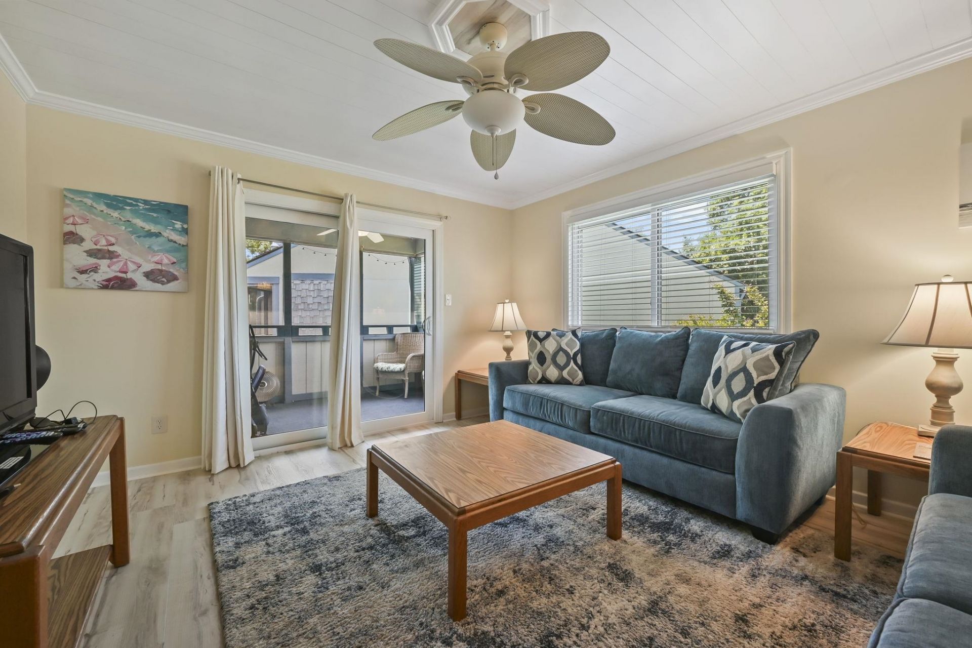 250 Maison Dr. Photo 27