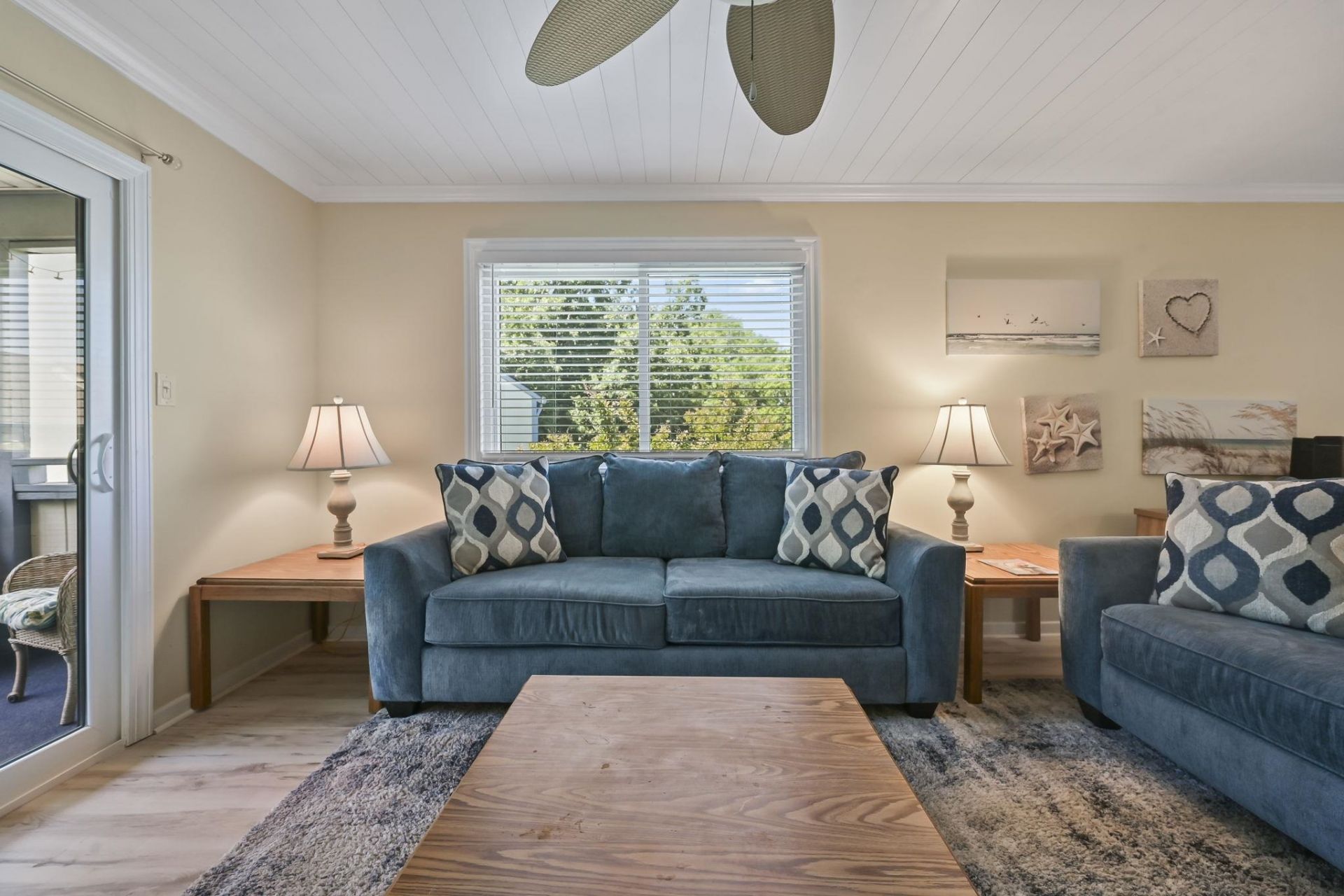 250 Maison Dr. Photo 28