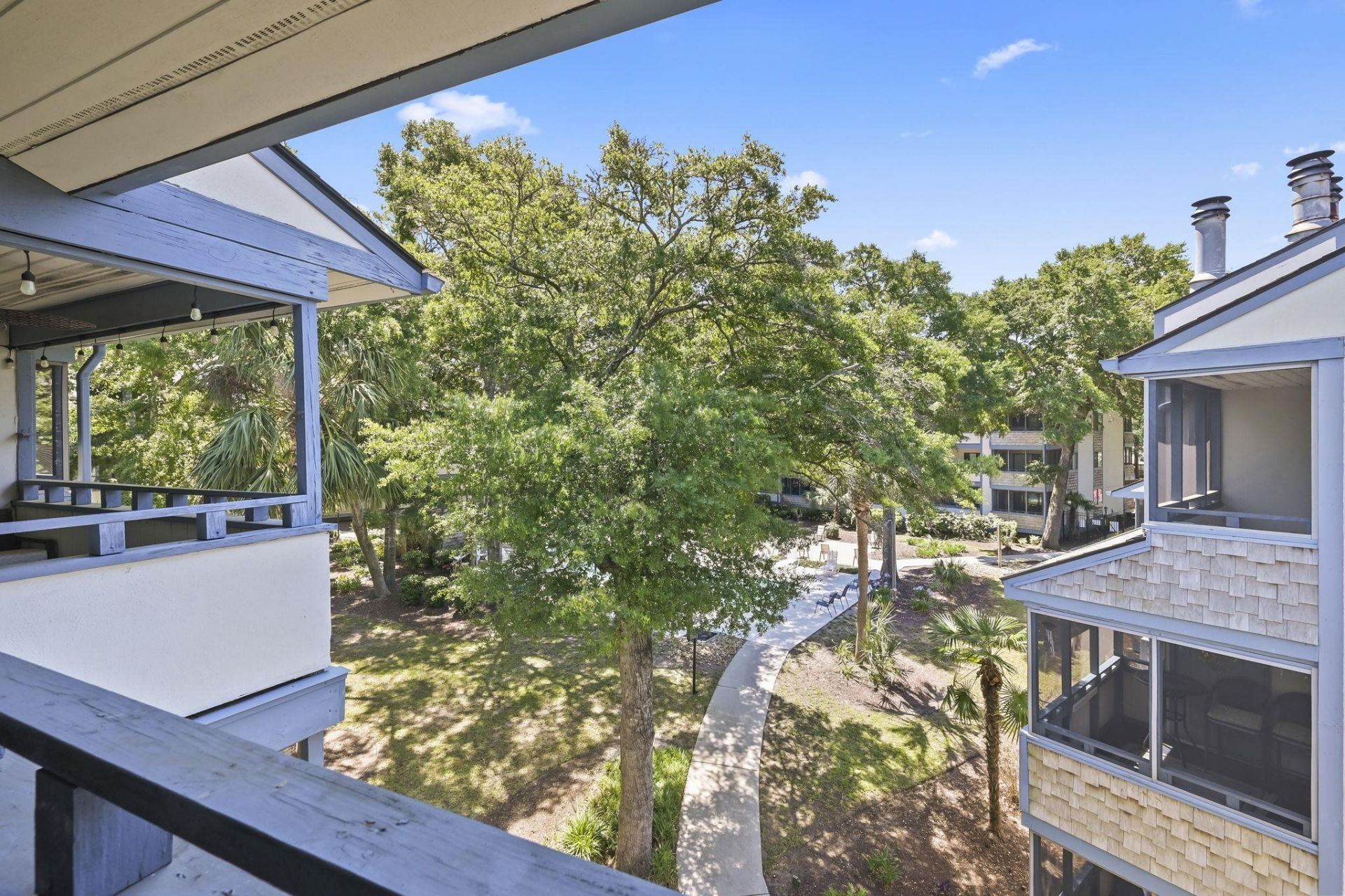 250 Maison Dr. Photo 36