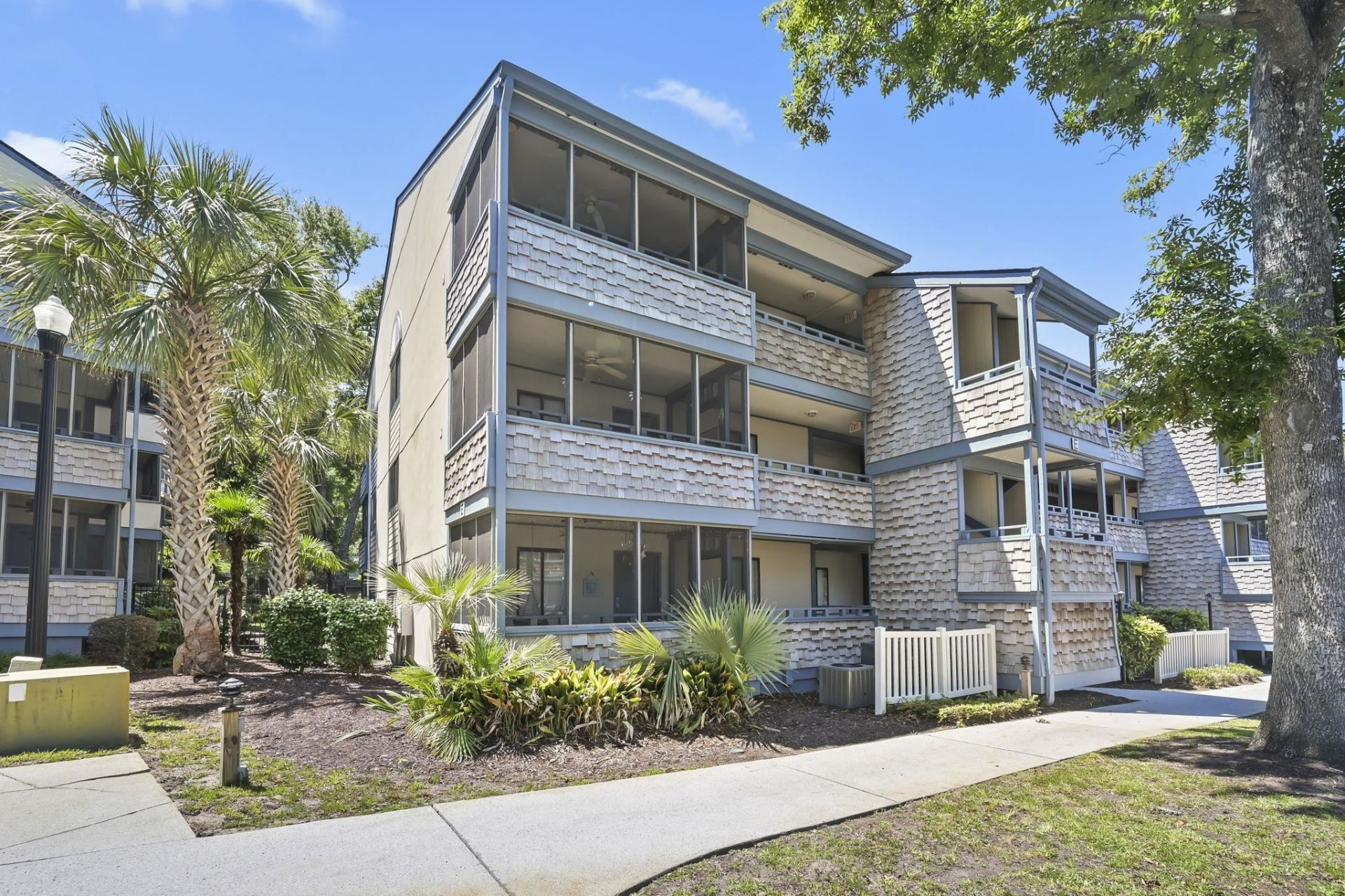 250 Maison Dr. Photo 40