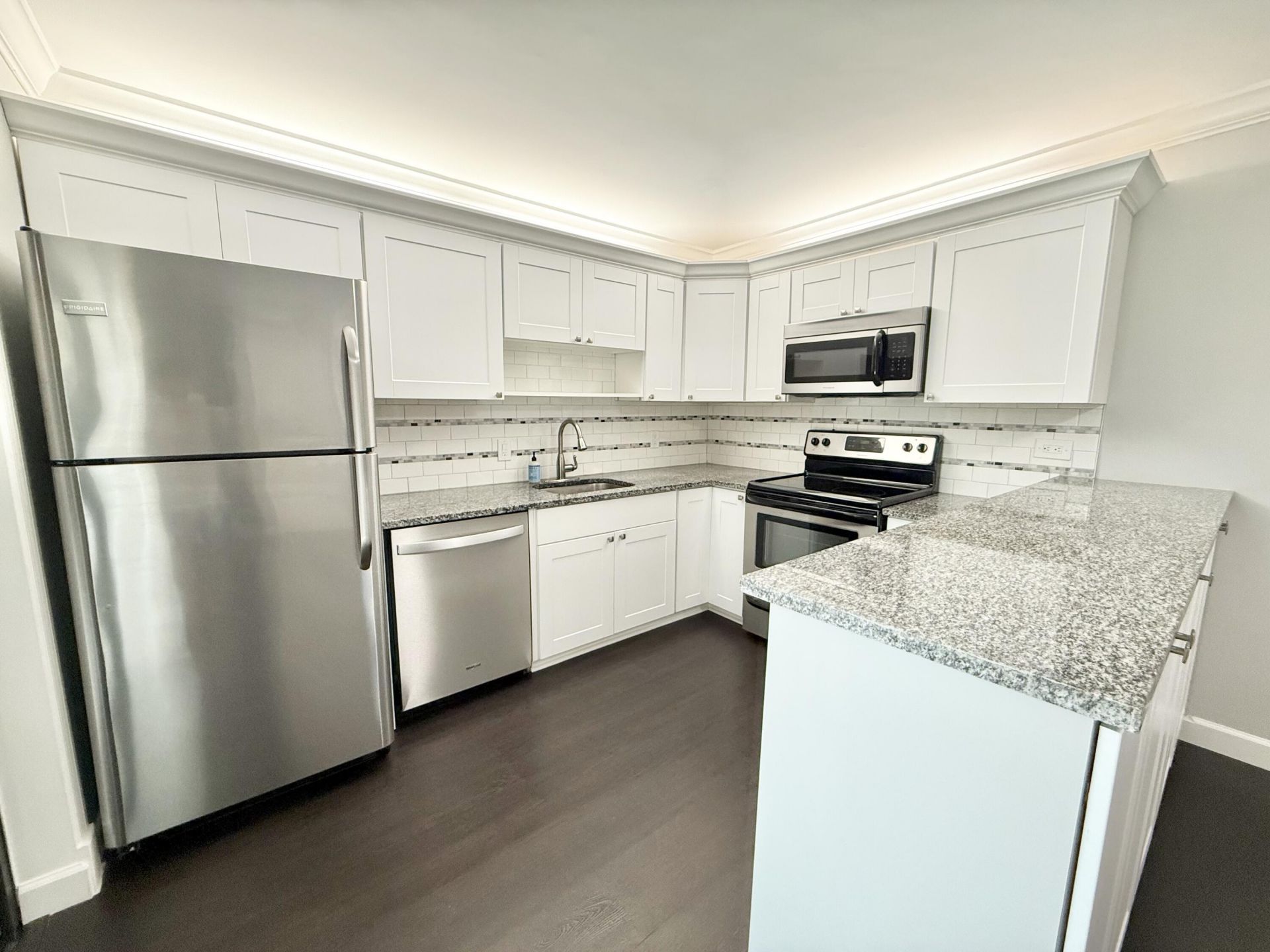 201 2nd Lane, Palm Beach Gardens, FL 33418 Photo
