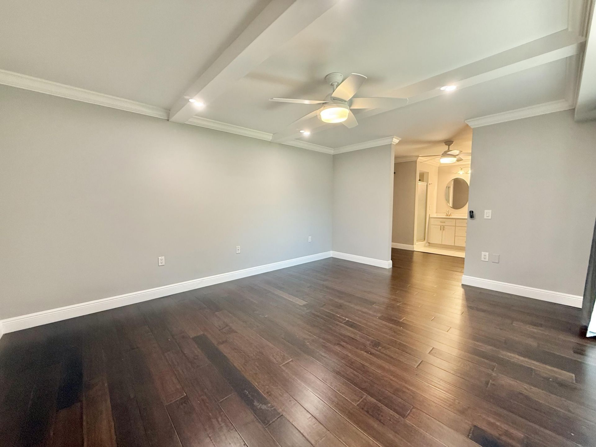 201 2nd Lane, Palm Beach Gardens, FL 33418 Photo
