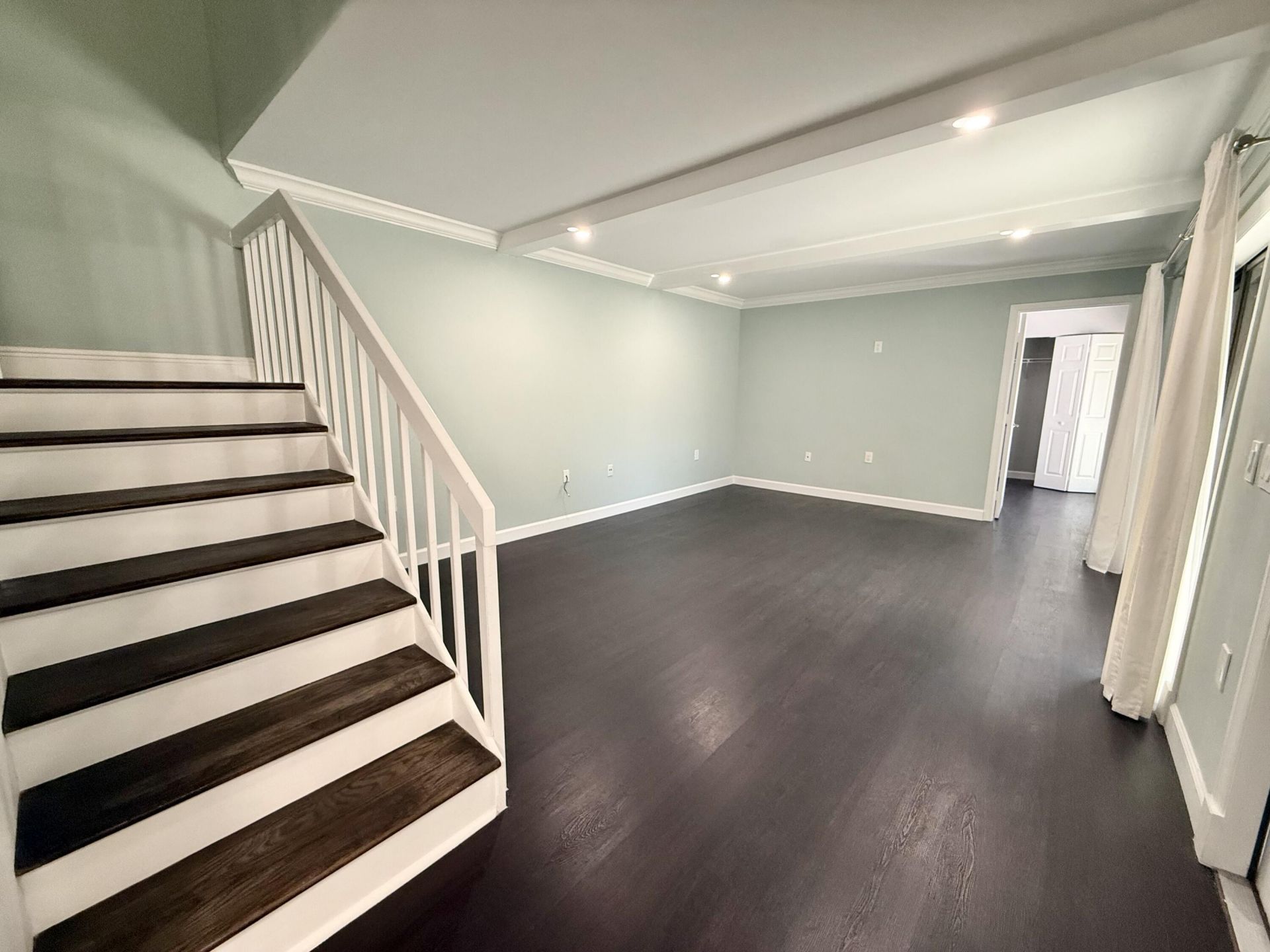 201 2nd Lane, Palm Beach Gardens, FL 33418 Photo