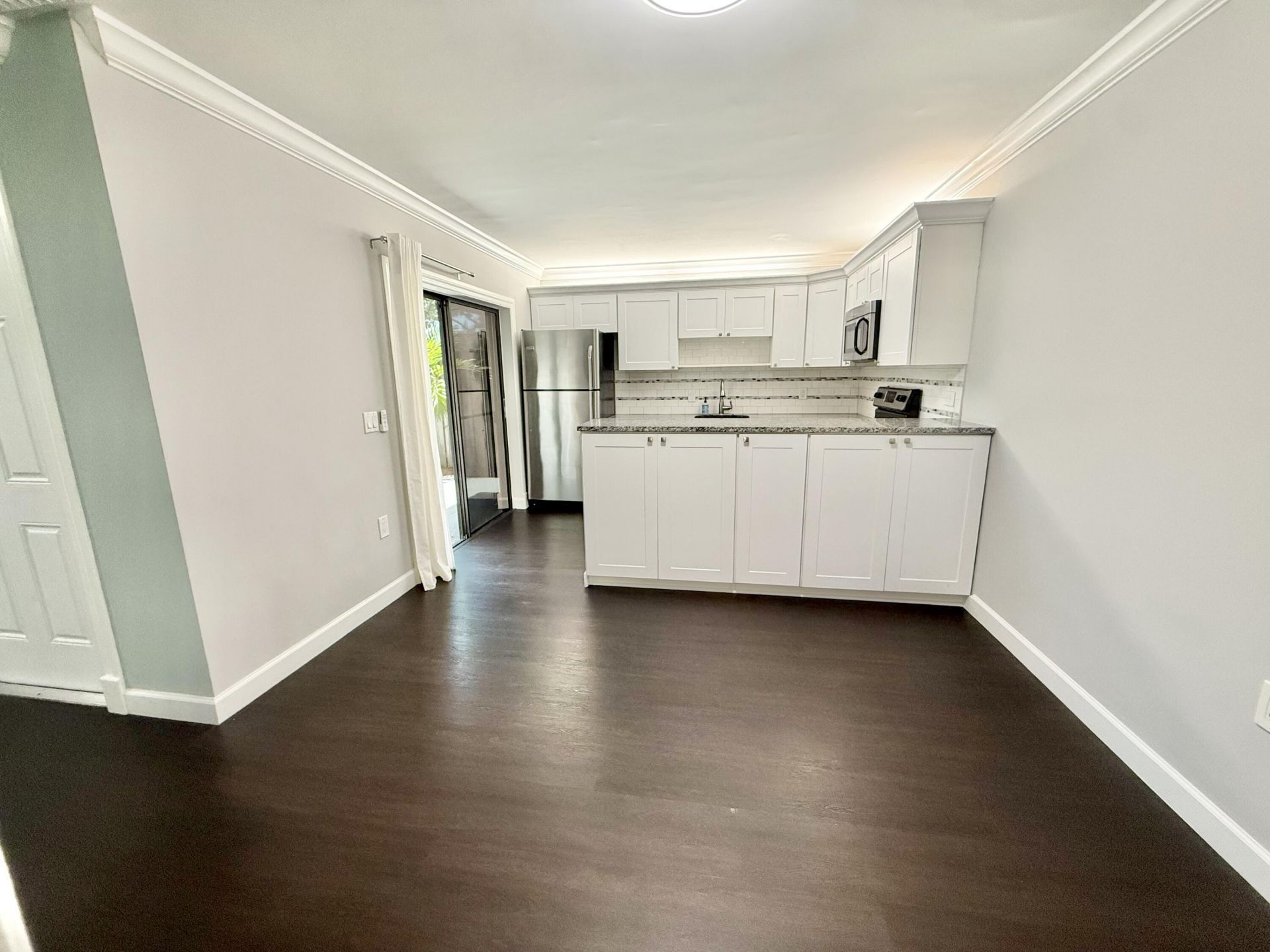 201 2nd Lane, Palm Beach Gardens, FL 33418 Photo