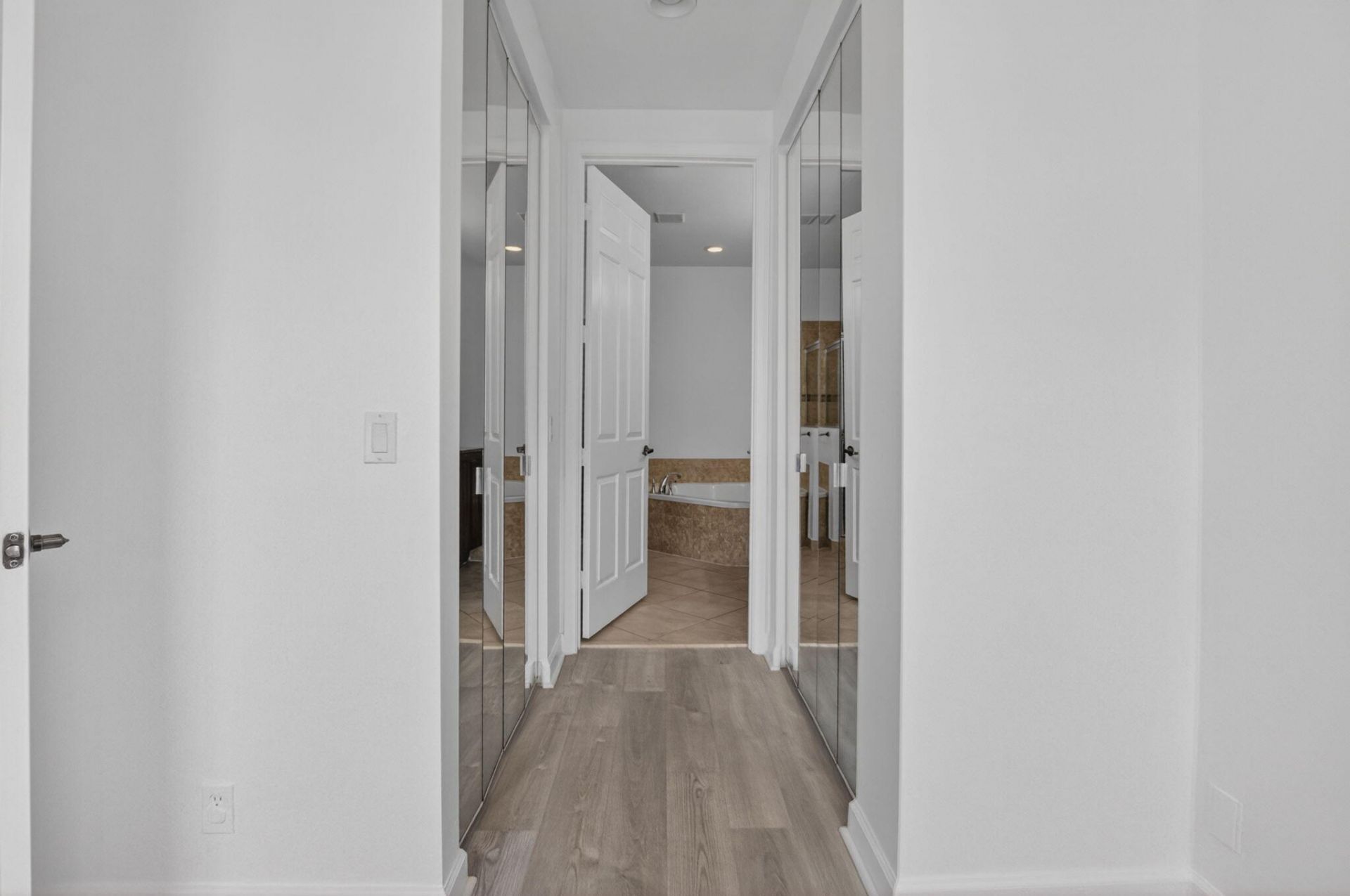 114 E Astor Circle E, Delray Beach, FL 33484 Photo