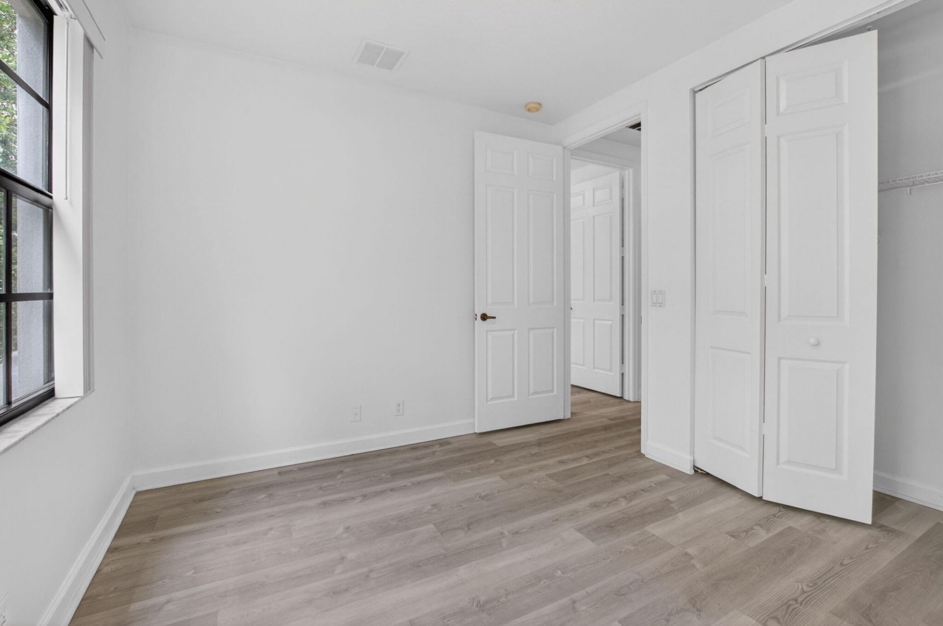 114 E Astor Circle E, Delray Beach, FL 33484 Photo