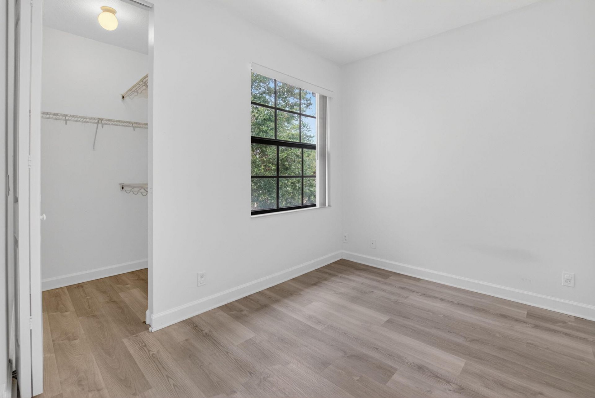 114 E Astor Circle E, Delray Beach, FL 33484 Photo