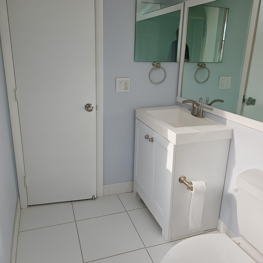 1001 SE 3rd Street, Unit 3, Deerfield Beach, FL 33441 Photo